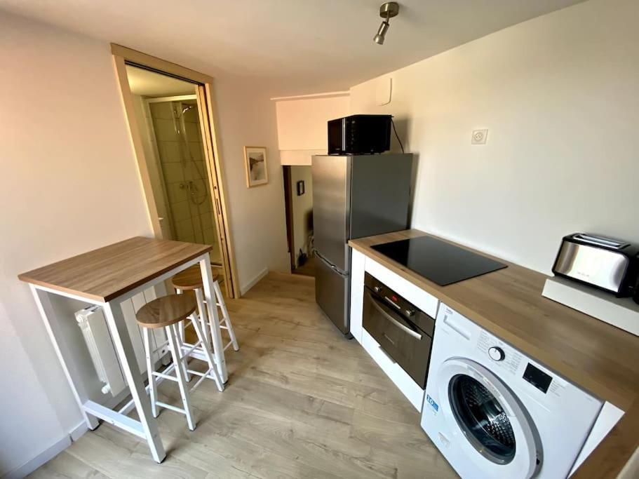 Chaleureux T3 Avec Terrasse/ Proche Valence Apartment Saint Peray Bagian luar foto