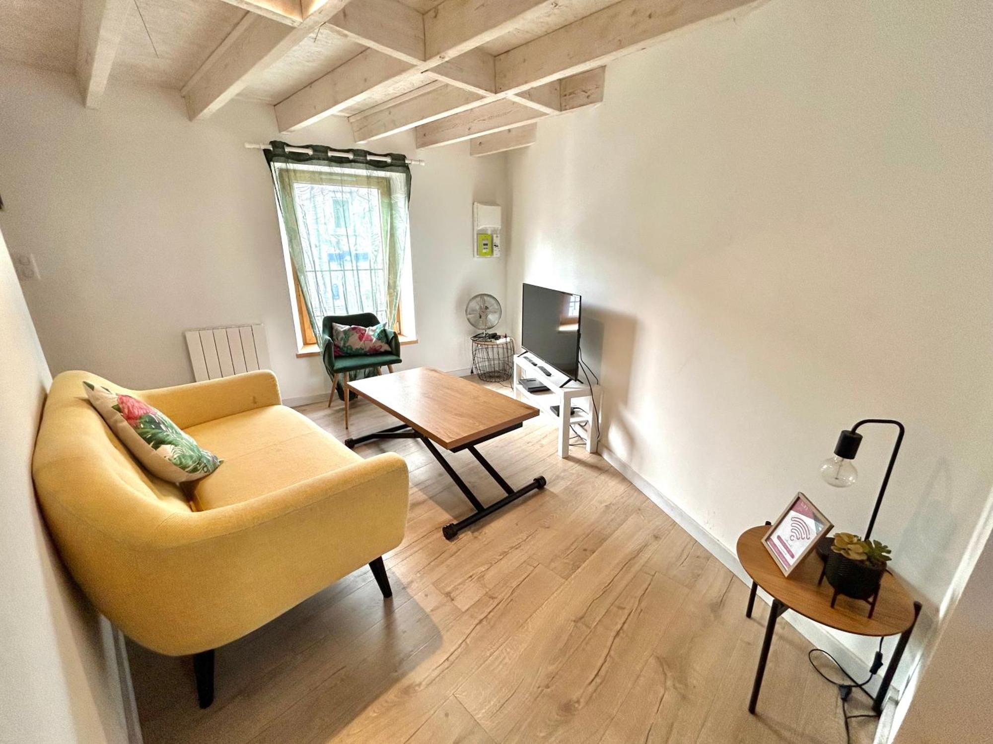 Chaleureux T3 Avec Terrasse/ Proche Valence Apartment Saint Peray Bagian luar foto